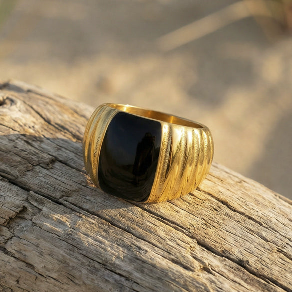 Wholesale Women's Light Luxury Geometric Stainless Steel Electroplated 18K Gold Plated Enamel Striped Ring