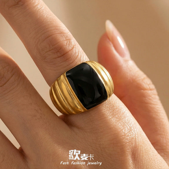 Wholesale Women's Light Luxury Geometric Stainless Steel Electroplated 18K Gold Plated Enamel Striped Ring
