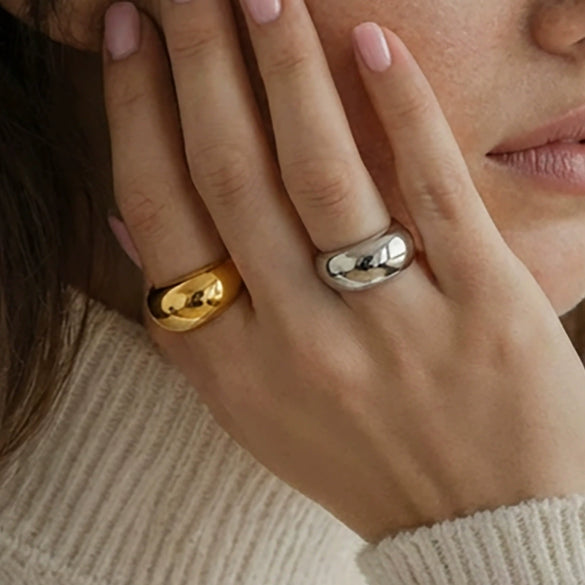 Wholesale Women's Light Luxury Geometric Stainless Steel Electroplated 18K Gold Ring