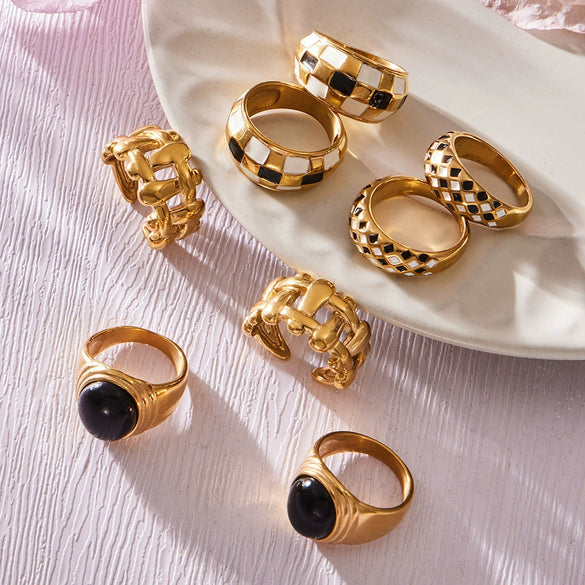 Wholesale Women's Light Luxury Geometric Stainless Steel Electroplated Plated With 18K Real Gold Ring And Bracelet Accessories