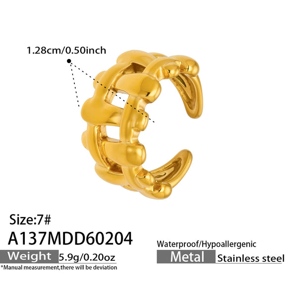 Wholesale Women's Light Luxury Geometric Stainless Steel Electroplated Plated With 18K Real Gold Ring And Bracelet Accessories