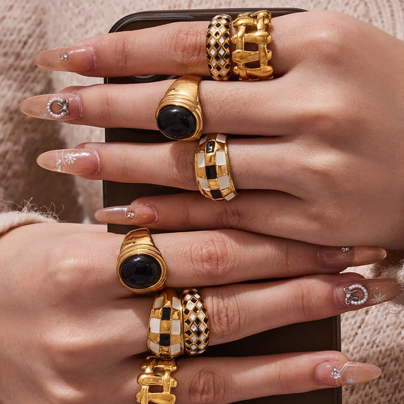 Wholesale Women's Light Luxury Geometric Stainless Steel Electroplated Plated With 18K Real Gold Ring And Bracelet Accessories