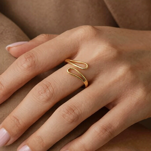 Wholesale Women's Light Luxury Geometric Stainless Steel Electroplated Ring And Bracelet Accessories