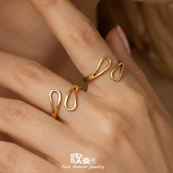 Wholesale Women's Light Luxury Geometric Stainless Steel Electroplated Ring And Bracelet Accessories