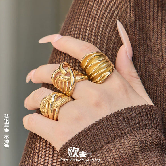 Wholesale Women's Light Luxury Geometric Stainless Steel Electroplated Ring Set