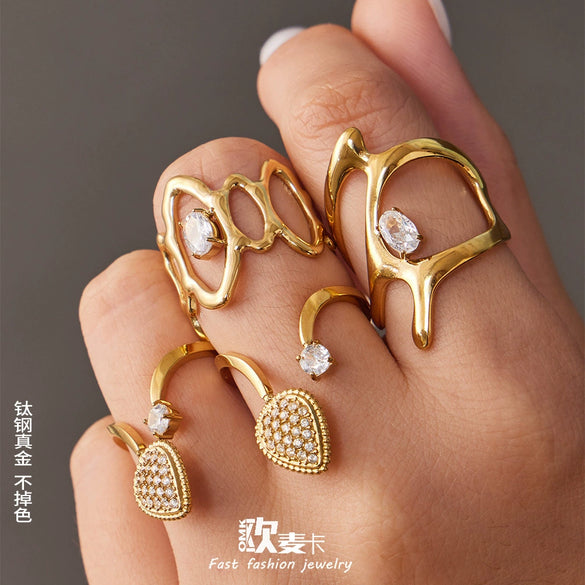 Wholesale Women's Light Luxury Geometric Stainless Steel Jewelry Set With 18K Gold Plated Electroplating