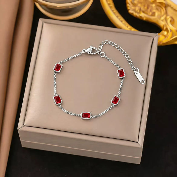 Wholesale Women's Light Luxury Geometric Stainless Steel 18K Real Gold Plated Bracelets
