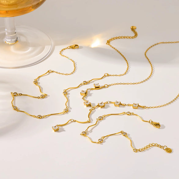 Wholesale Women's Light Luxury Geometric Stainless Steel Necklace With Rhinestone Pendant And Irregular Chain Pvd Furnace Vacuum Real Gold Plated