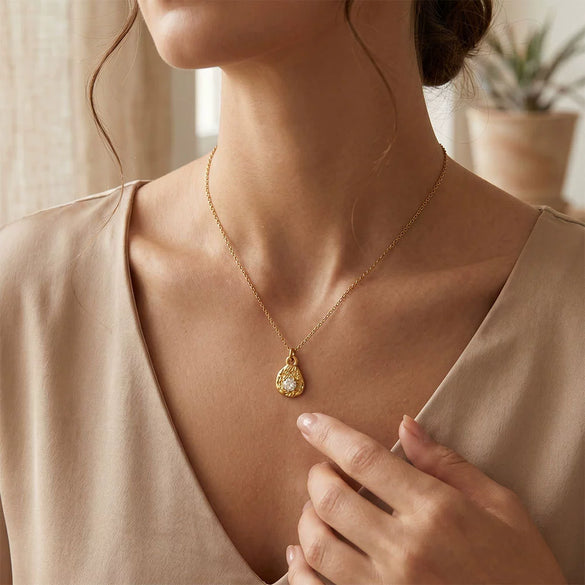 Wholesale Women's Light Luxury Geometric Stainless Steel Pvd Furnace Vacuum Real Gold Plated Pendant Necklace