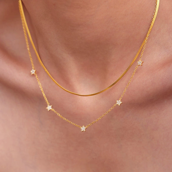 Wholesale Women's Light Luxury Geometric Star Shape Inlaid Zircon Titanium Steel Goldplated Doublelayer Clavicle Necklace
