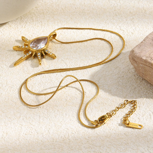 Wholesale Women's Light Luxury Geometric Star Shape Stainless Steel Electroplated Pendant Necklace