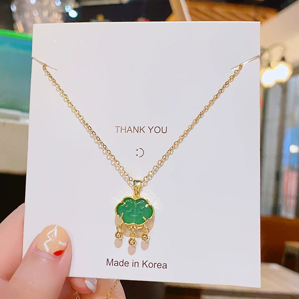 Wholesale Women's Light Luxury Geometric Titanium Steel And Copper Pendant Necklace With Electroplating And Cross Chain