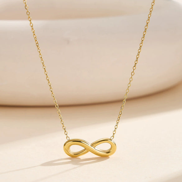 Wholesale Women's Light Luxury Geometric Titanium Steel 18K Gold Plated Mobius Infinity Love Pendant Calendering Chain Necklace
