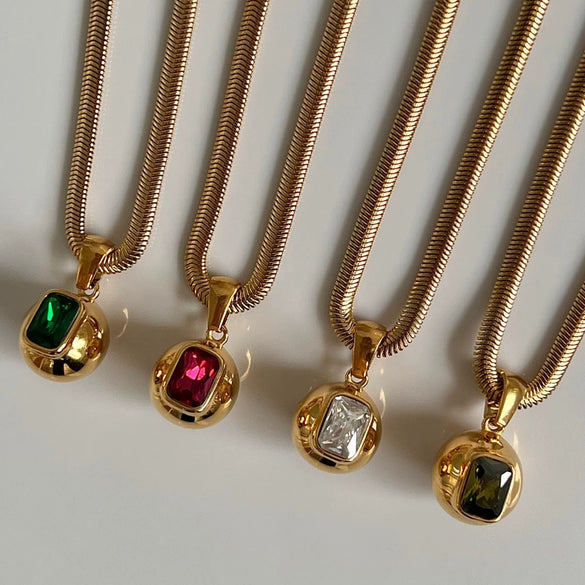 Wholesale Women's Light Luxury Geometric Titanium Steel Pendant Necklace With Snake Bone Chain Real Gold Electroplated