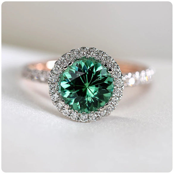 Wholesale Women's Light Luxury Geometric Zircon Microinlaid Copper Silver Plated Ring