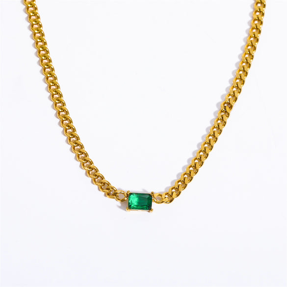 Wholesale Women's Light Luxury Heartshaped Titanium Steel Cuban Chain Necklace With Diamond Treatment
