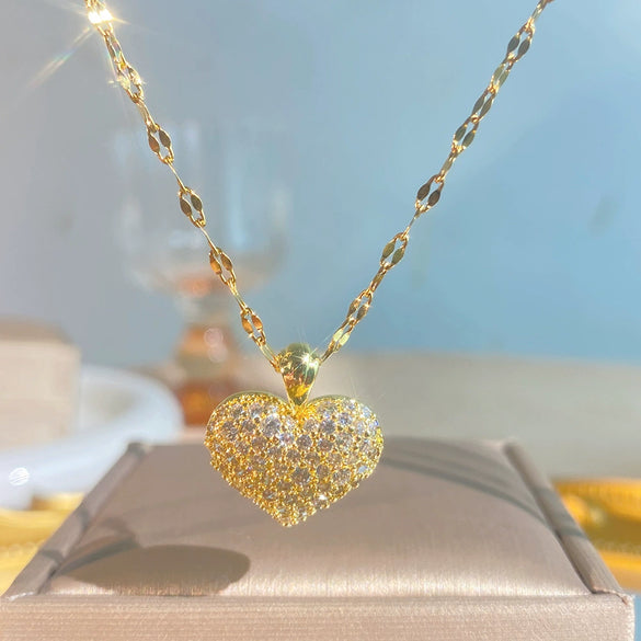 Wholesale Women's Light Luxury Heartshaped Titanium Steel Necklace Inlaid With Zircon
