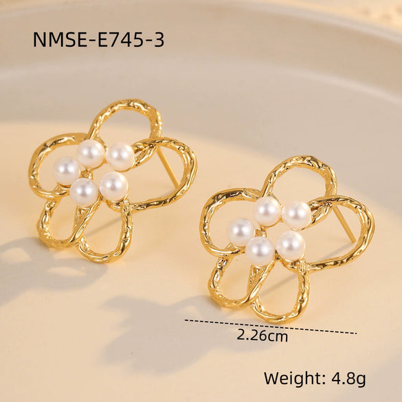 Wholesale Women's Light Luxury Highend Stainless Steel And Titanium Steel Earrings With Geometric Flowers And Pearl Design Electroplated