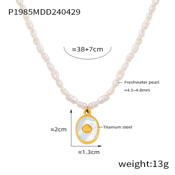 Wholesale Women's Light Luxury Jewelry 316L Stainless Steel Necklace With Freshwater Pearl Beaded White Shellfish Design And Geometric Pattern