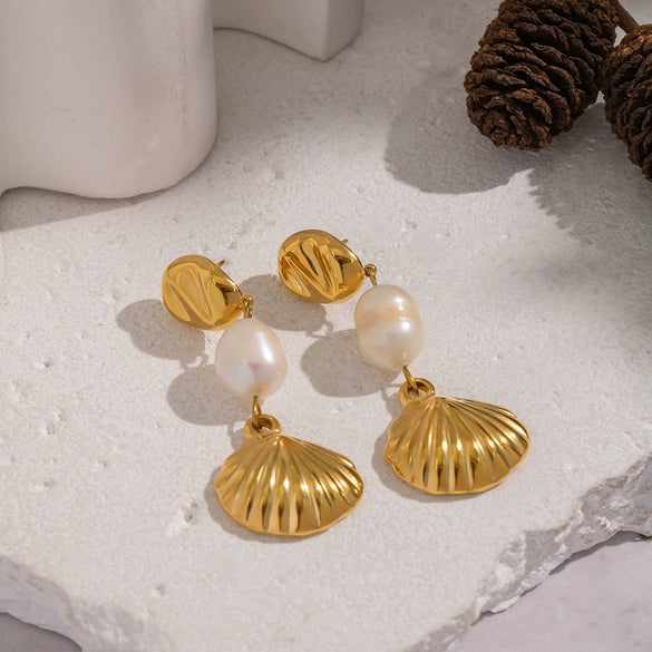 Wholesale Women's Light Luxury Minimalist Geometric Freshwater Pearl Shell Stainless Steel Earrings With Vacuum Real Gold Plating