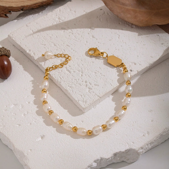 Wholesale Women's Light Luxury Minimalist Geometric Freshwater Pearl Stainless Steel Real Gold Plated Bracelet