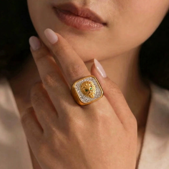 Wholesale Women's Light Luxury Minimalist Geometric Square Lion Head Full Diamond Ring Stainless Steel 18K Gold Plated Jewelry