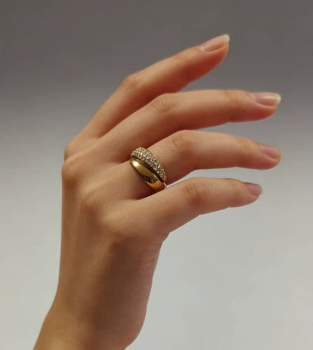 Wholesale Women's Light Luxury Minimalist Geometric Stainless Steel Lines Crossopen Ring With Vacuum Real Gold Plating In Pvd Furnace