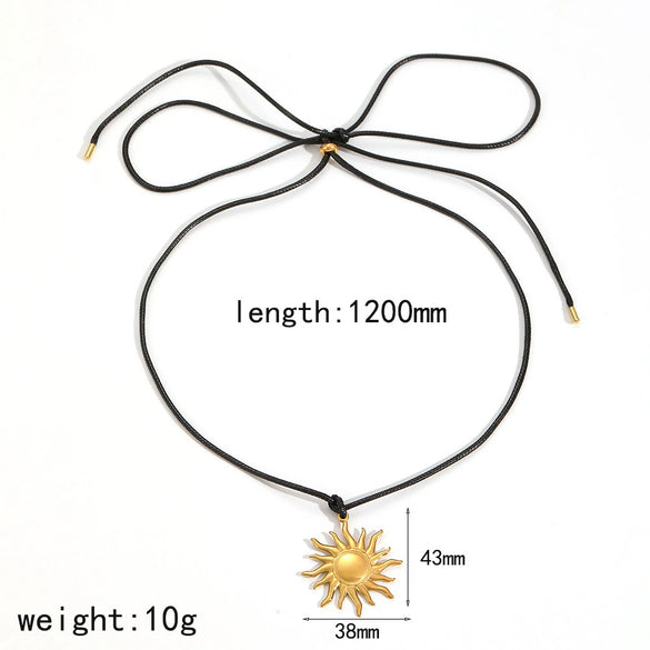 Wholesale Women's Light Luxury Minimalist Star Shape Real Gold Plated Stainless Steel Jewelry Set Necklace Bracelet