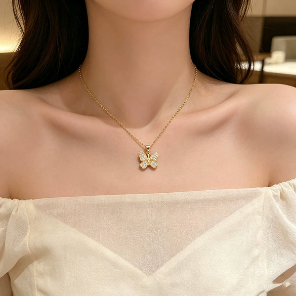 Wholesale Women's Light Luxury Minimalist Titanium Steel Insectshaped Zirconia Butterfly Necklace
