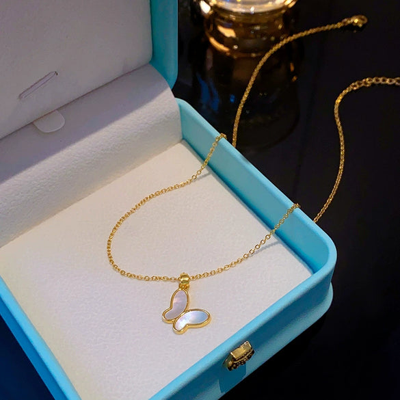 Wholesale Women's Light Luxury Natural Shell Butterfly Titanium Steel Clavicle Chain With Real Gold Electroplated Copper Pendant Animal Pattern