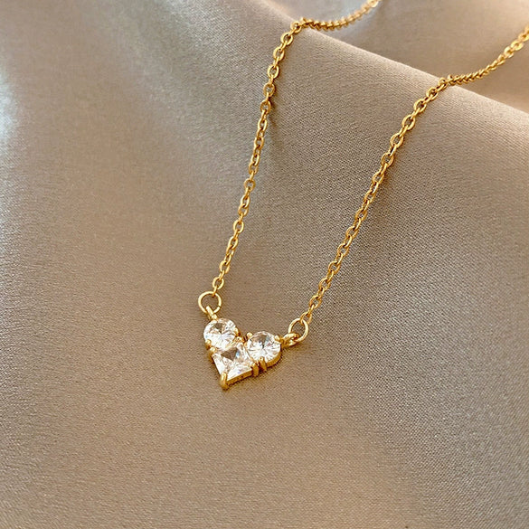 Wholesale Women's Light Luxury Niche Design Titanium Steel Heart Shaped Clavicle Chain Necklace Summer Non Fading