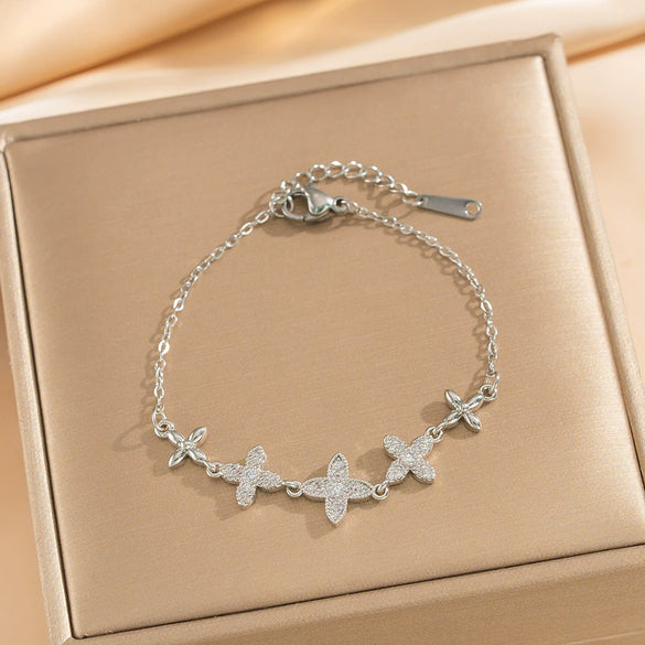 Wholesale Women's Light Luxury Rhombus Zircon Bracelet In Gold Plated Titanium Steel