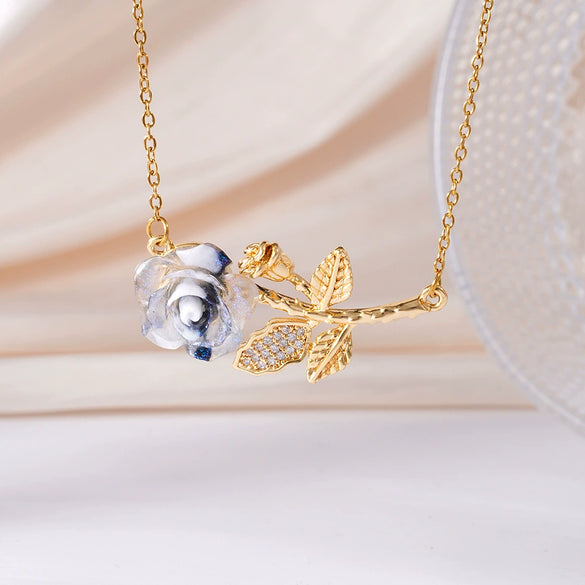 Wholesale Women's Light Luxury Rose Flower Pendant Necklace Copper Electroplating Mixed Gemstone Setting O Chain Jewelry