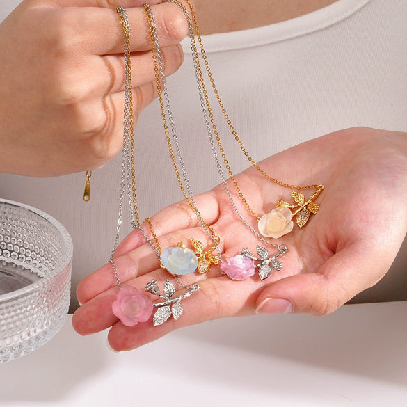 Wholesale Women's Light Luxury Rose Flower Pendant Necklace Copper Electroplating Mixed Gemstone Setting O Chain Jewelry