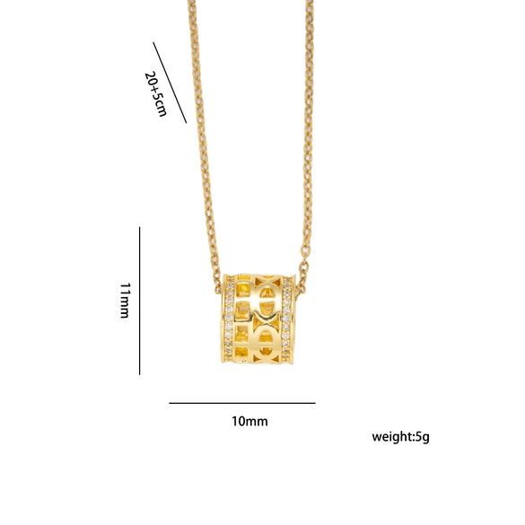 Wholesale Women's Light Luxury Small Waist Pig Nose Necklace With Zircon Inlay 18K Gold Plated Copper O Word Chain