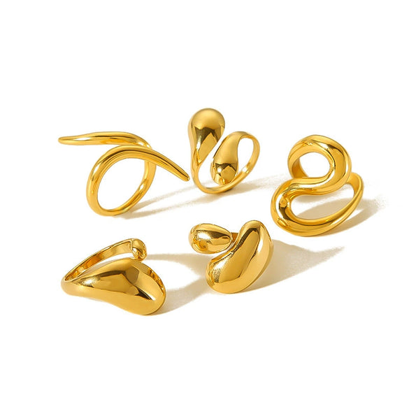 Wholesale Women's Light Luxury Snakeshaped Titanium Steel Geometric Ring With Electroplating