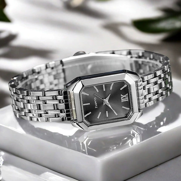 Wholesale Women's Light Luxury Square Quartz Watch Alloy Case And Strap Casual Style Pin Buckle Ordinary Glass Mirror