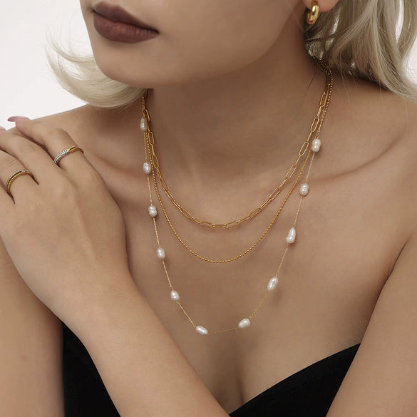 Wholesale Women's Light Luxury 316L Stainless Steel Natural Freshwater Pearl Geometric Collarbone Necklace With Electroplating And Regular Chain