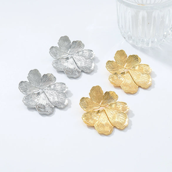 Wholesale Women's Light Luxury Style Alloy Flower Electroplated Multilayer Petal Pleated Irregular Earrings