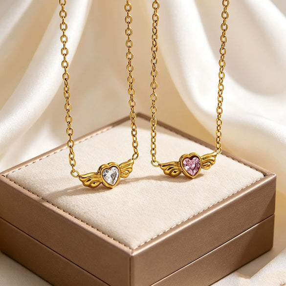 Wholesale Women's Light Luxury Style Angel Wings And Heart Shape Stainless Steel And Titanium Steel Necklace With Vacuum Electroplating In Furnace