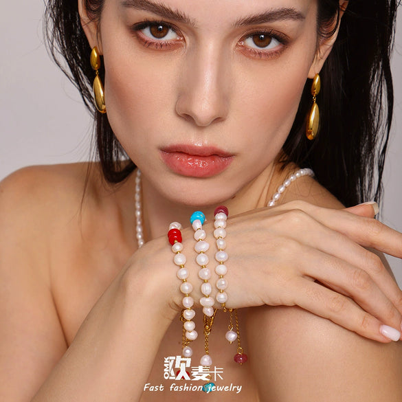 Wholesale Women's Light Luxury Style Geometric Titanium Steel Freshwater Pearl Natural Stone Bracelet With Electroplating Design And Tassel Ot Buckle