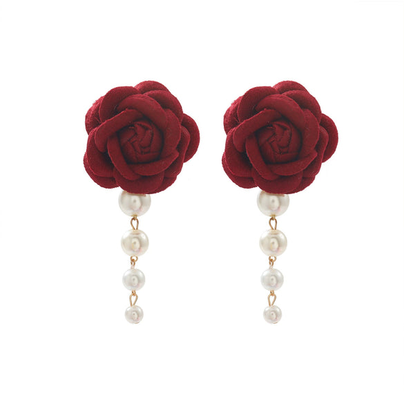 Wholesale Women's Light Luxury Style Hand Knitted Imitation Pearl Flower Earrings