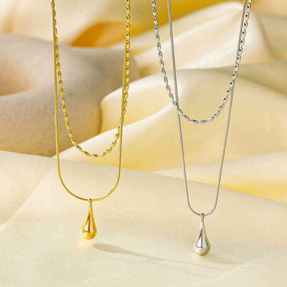 Wholesale Women's Light Luxury Style 18K Gold Plated Heart And Drop Shape Titanium Steel Snake Bone Chain Doublelayer Necklace