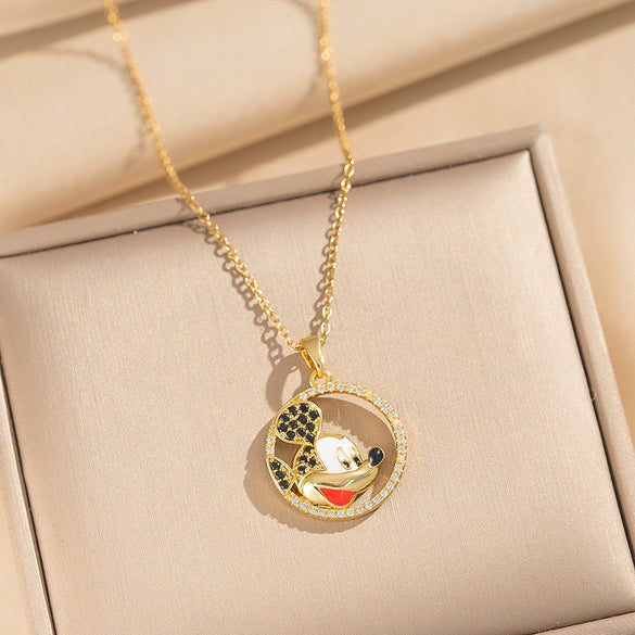 Wholesale Women's Light Luxury Style Round Pattern Gold Plated Titanium Steel O Word Chain Necklace With Copper Inlaid With Zircon Pendant
