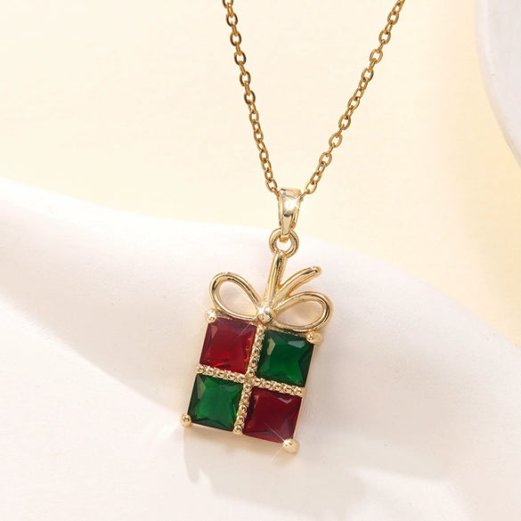 Wholesale Women's Light Luxury Style Stainless Steel And Copper Necklace With Glass Inlay Of Cartoon Characters Christmas Tree And Bow