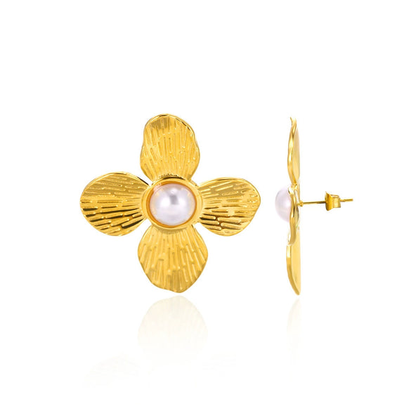 Wholesale Women's Light Luxury Style Stainless Steel Fresh Water Pearl Earrings With Flower And Leaves Pattern And Electroplating Design