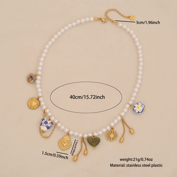 Wholesale Women's Light Luxury Style Stainless Steel Pearl Strand Necklace With Real Gold Plated Heart Shape Titanium Steel Pendant