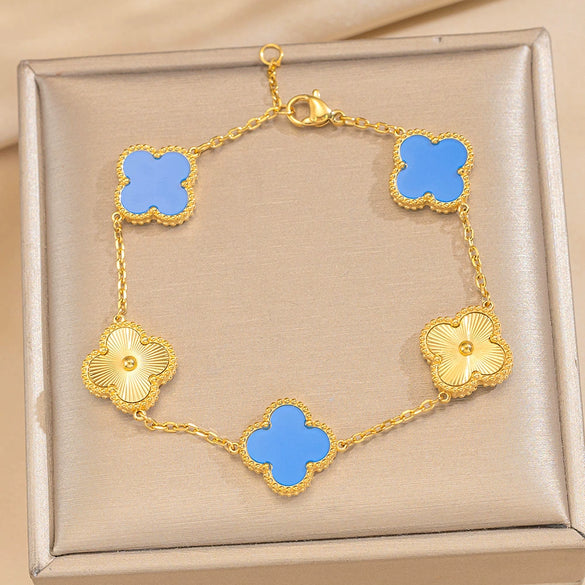 Wholesale Women's Light Luxury Style Titanium Steel Electroplated Four Leaf Clover Laser Bracelet