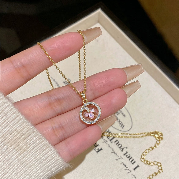 Wholesale Women's Light Luxury Style Titanium Steel Necklace With Flower Pattern Zircon Inlaid Pendant And Oshaped Chain