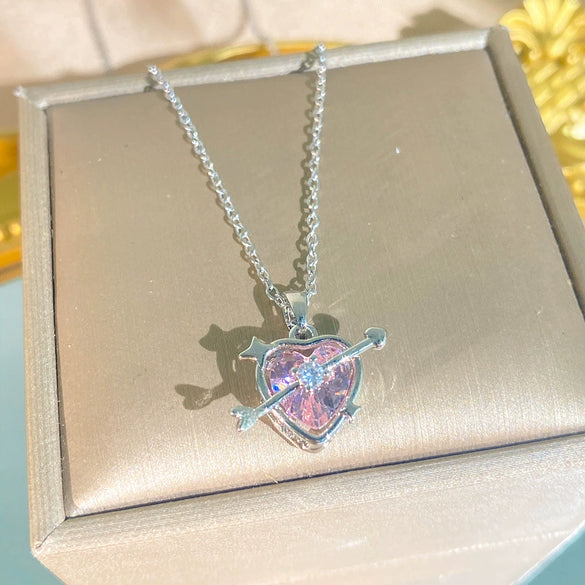 Wholesale Women's Light Luxury Style Titanium Steel Necklace With Heart And Flower Shapes Inlaid With Zircon Oshaped Chain
